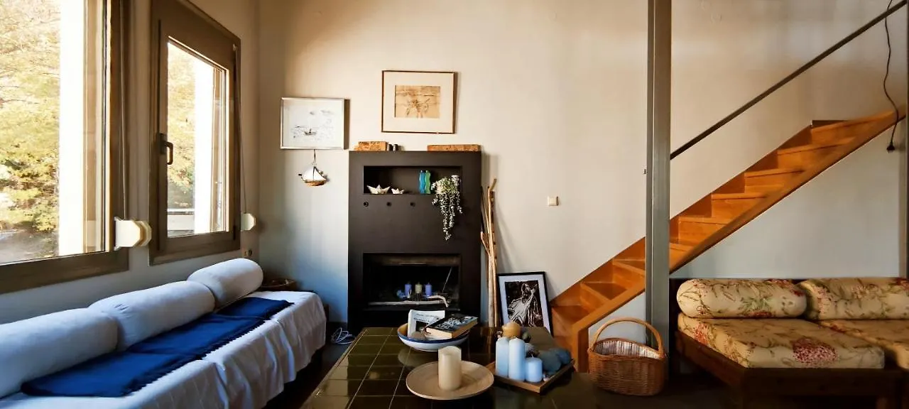 Philip'S Guest House! Paliouri
